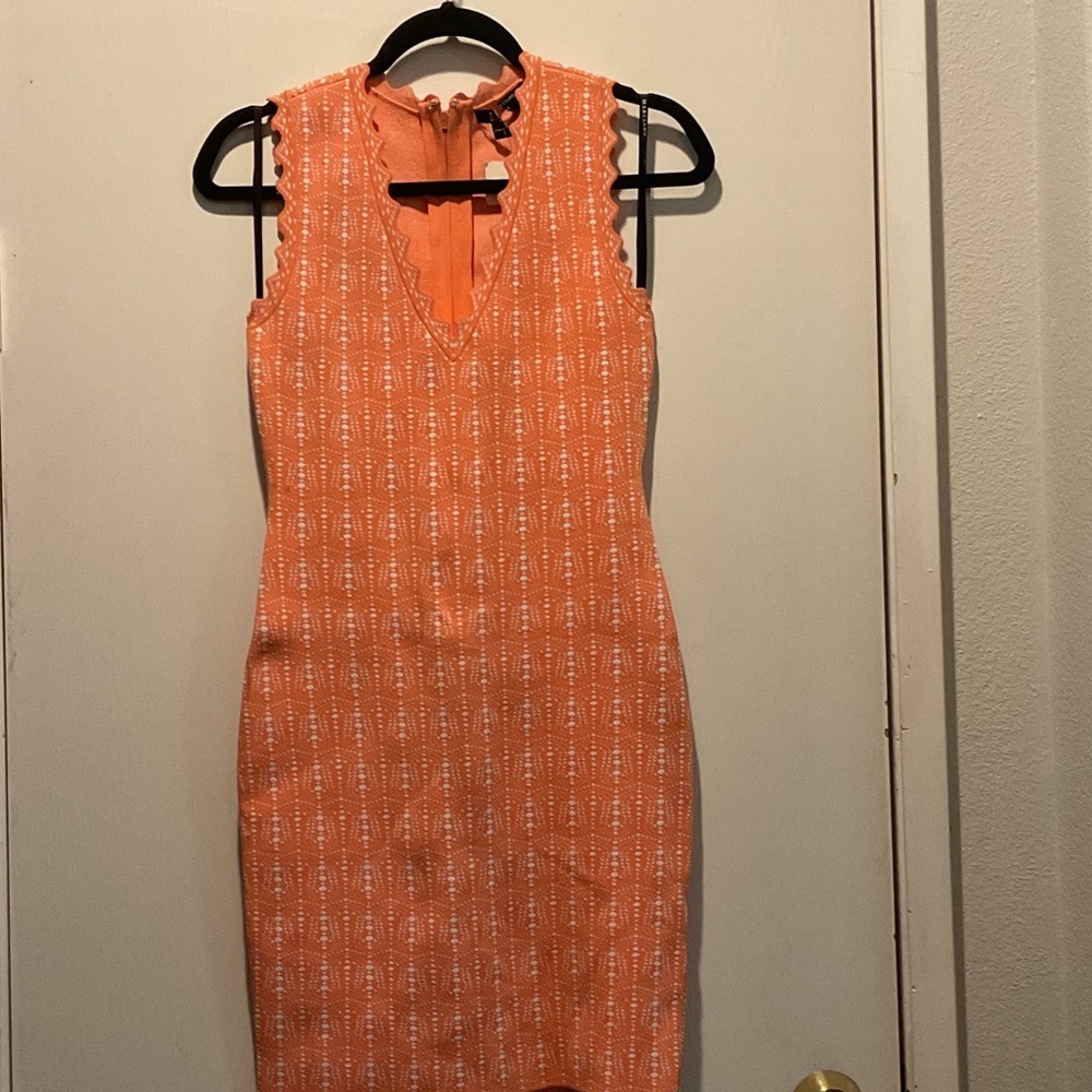 Marciano Orange Sleeveless Scalloped V-Neck Midi Dress